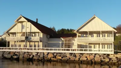 Tingvoll Fjordhotell Các khách sạn ở 