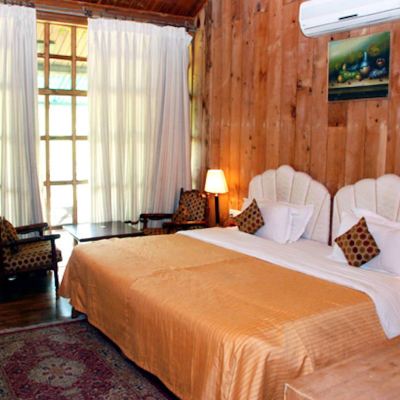 Cedar Super Deluxe Apple Valley Resort Promo Code