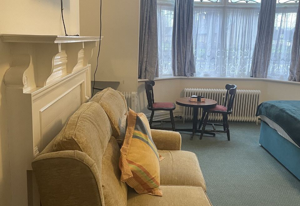 标准四人间 - 带独立浴室