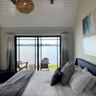 Superior Cottage, 1 King Bed with Sofa Bed, Non Smoking (Nantucket) Harbor View Landing Promo Code