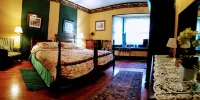 Whistler's Inn