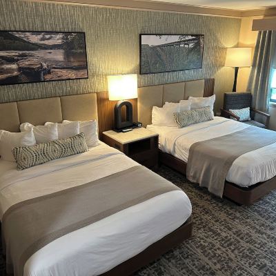 Deluxe Room-2 Queen Beds Mardi Gras Casino & Resort Promo Code