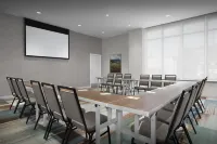 Home2 Suites by Hilton Eugene Downtown  University Area