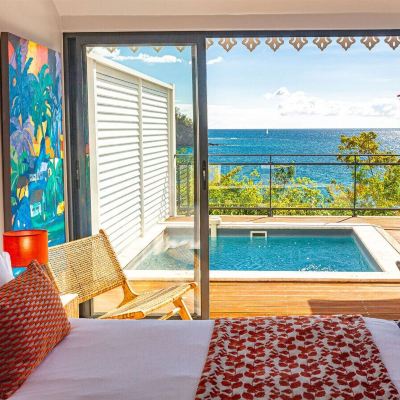 Suite, vue mer, grand bassin privé, terrasse privée Les Galets Rouges Lodges & Spa Promo Code