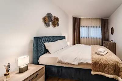 Central Monarh Tower Accomodation Hotels in 
