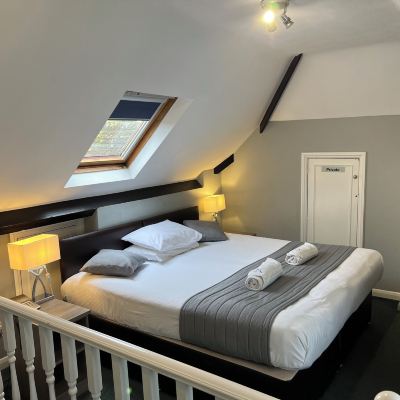 Standard Double Room Corner House Hotel Gatwick Promo Code