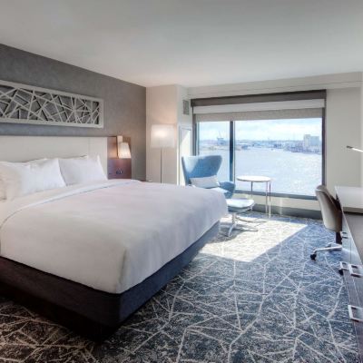 Guest Room with 1 King Bed,Full River View and Roll-in Shower - Accessible Hilton Norfolk the Main Promo Code