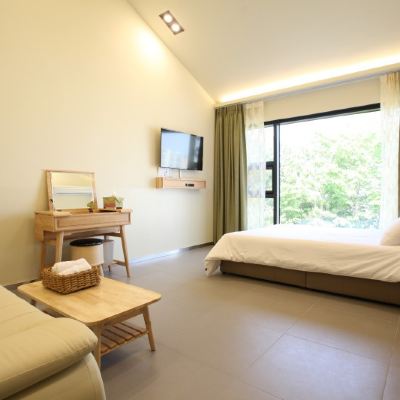 No. 301 Ocean Side One Room 강릉 오르펜션 쿠폰