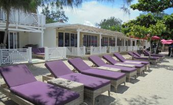 Villa Meno Spa and Beach Resort