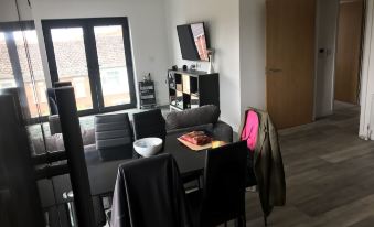 Impeccable Two Bedroom Apartment in South Belfast - Housity