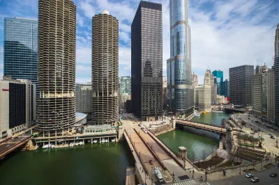 Renaissance Chicago Downtown Hotel Отели в г. 