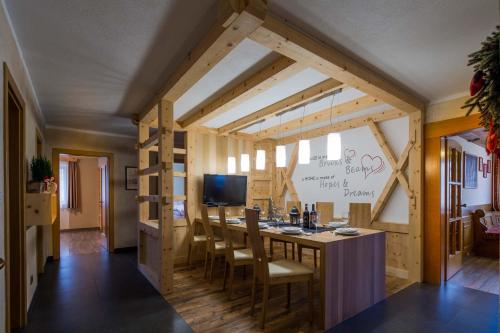 舒适四卧室公寓