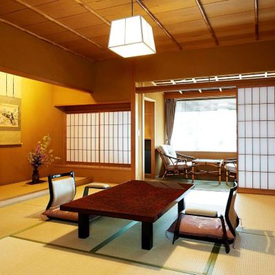 標準日式房 道後溫泉大和屋本店優惠