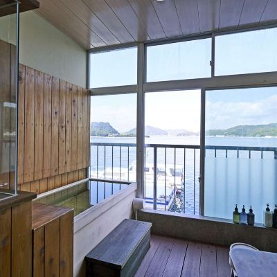 ゲストルーム(ご利用人数3名)(専用バスルーム) あぶと本館 クーポン