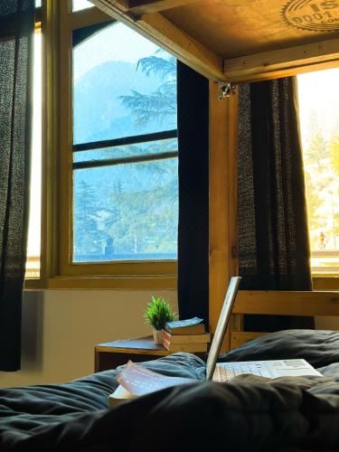 4床宿舍房带共用浴室