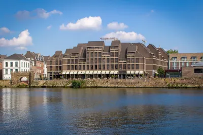 Crowne Plaza 馬斯特裏赫特 酒店