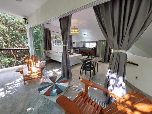 豪华大床一室房