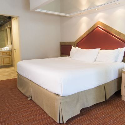 Lake Side Villa Paradise Stream Resort Promo Code