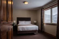 Marble Inn Resort Ξενοδοχεία στην πόλη 