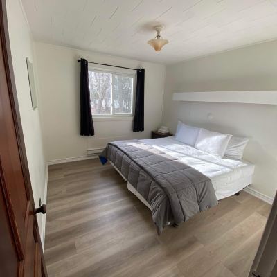 Standard Cottage, 3 Bedrooms, Fireplace, Lake View (Sunnyside) Tally Ho Inn Promo Code