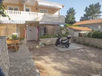 Apartments Plaža Các khách sạn ở 