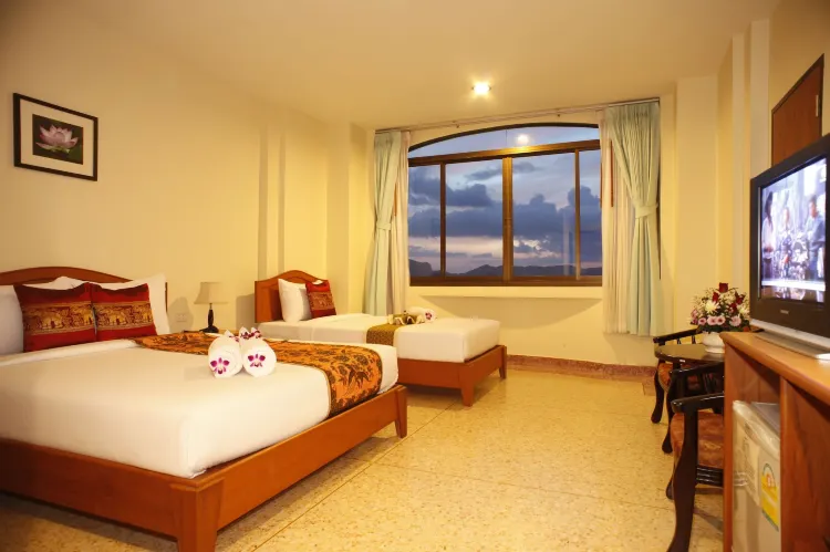 ห้องสำหรับครอบครัว (ผู้ใหญ่ 3 ท่าน)