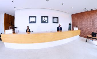Hotel Ekuikui I - Housity