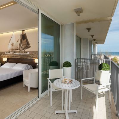 高級房， 1 張雙人床， 露台 裏米尼朗格馬雷美居酒店優惠