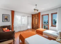 Fora Apart Hotel