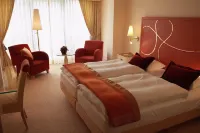 Casino 2000 - Adult Guests Only Hotel di 