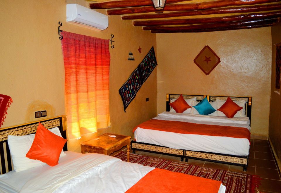 舒适四人房， 多张床， 无烟房