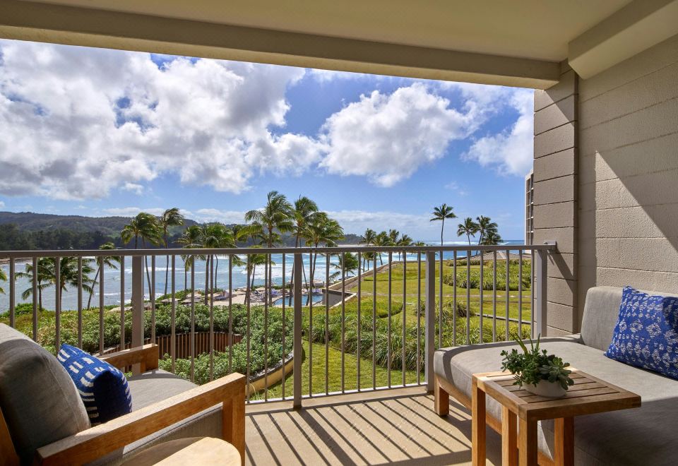 度假村阳台客房，客房，2张大床，部分海景，阳台