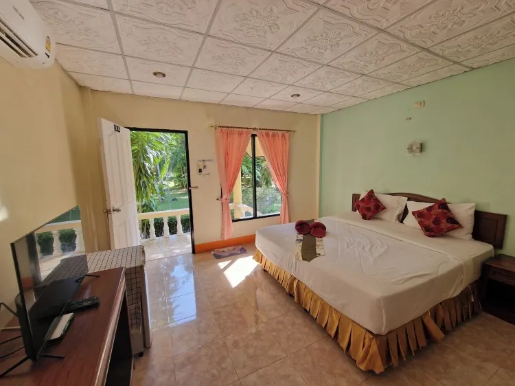 Bungalow With Air Conditioned