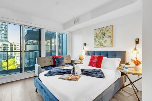 Econo Suites DT