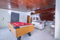 THE CARRINGTON SUITES Hotel a 