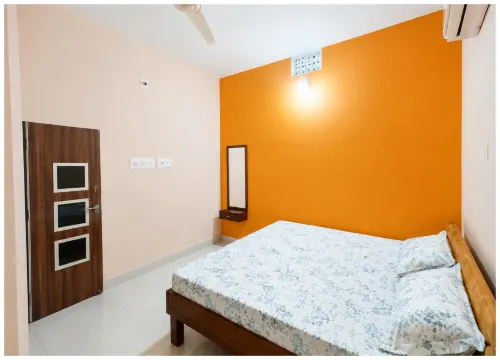 Goroomgo Grand Inn Lodge Grand Raod Puri