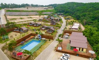 Gyeongju Camp Five Pension
