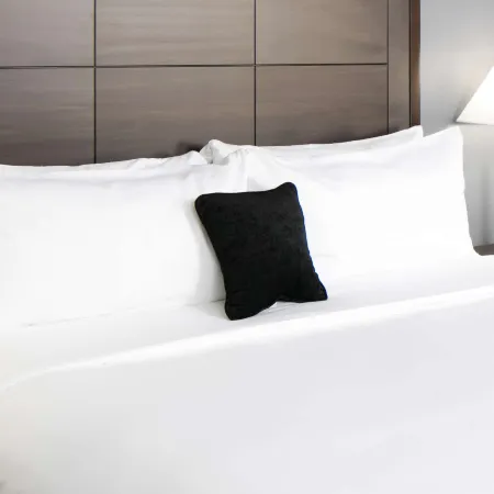 Red Lion Inn & Suites Everett Отели в г. Эверетт