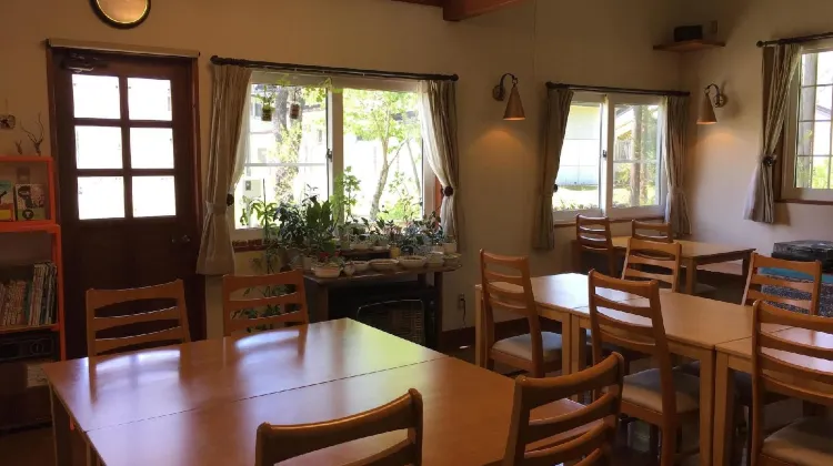 ゲストハウス キンザザ 食事・レストラン