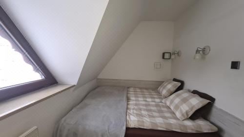 带阳台的两卧室公寓