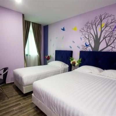 Suite Keluarga Kupon Hotel Zamburger Mak Ros