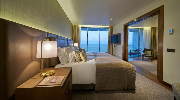 Les Suites at the Cliff Bay - PortoBay Room