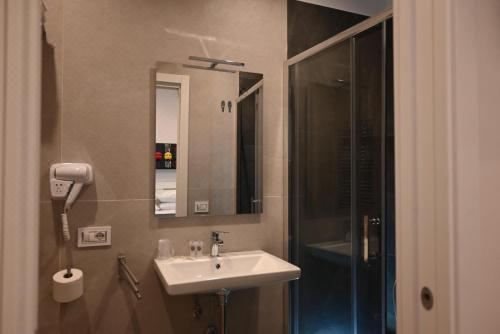 双人房（带独立浴室）