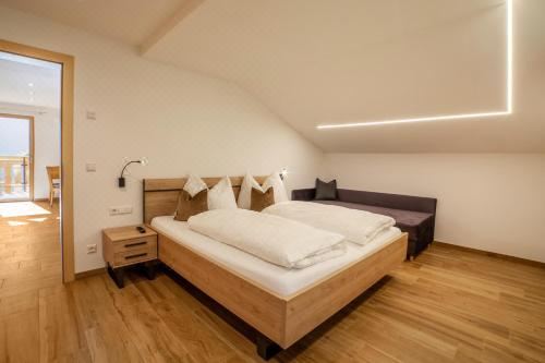 高级一卧室带阳台公寓