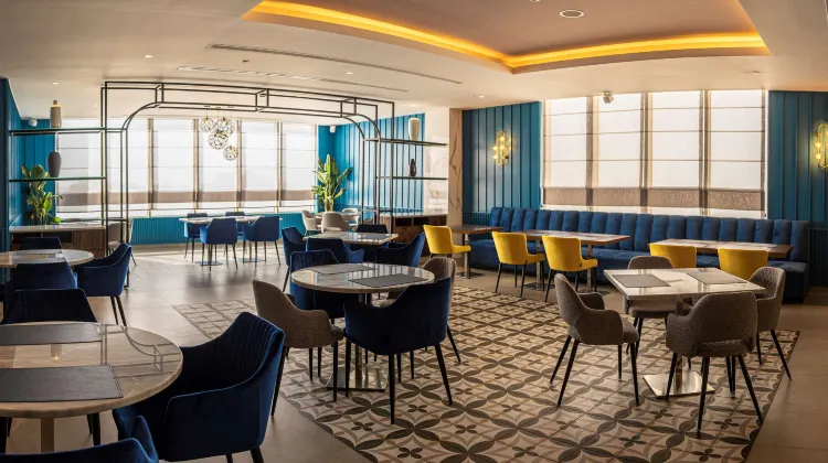 DoubleTree by Hilton Aqaba Dining/Restaurant