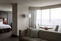 Crystal Gateway Marriott Hotels in 