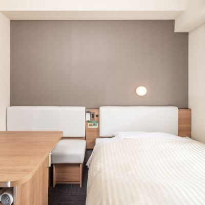 Main Wing Business Double Room With Breakfast-Non-Smoking