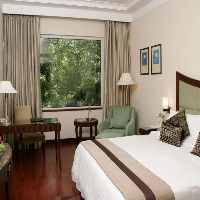 Superior Room With 2 Single Beds