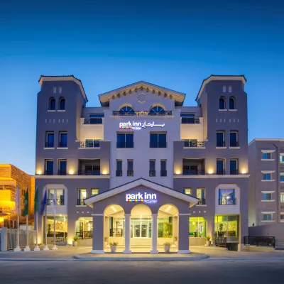 Park Inn by Radisson Dammam Отели в г. 