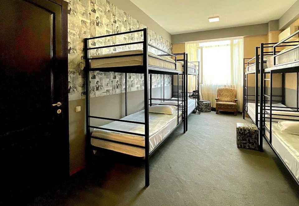 男性宿舍房